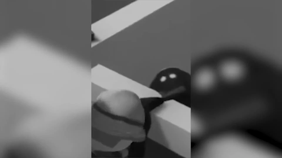 你看看你手抓哪儿了？